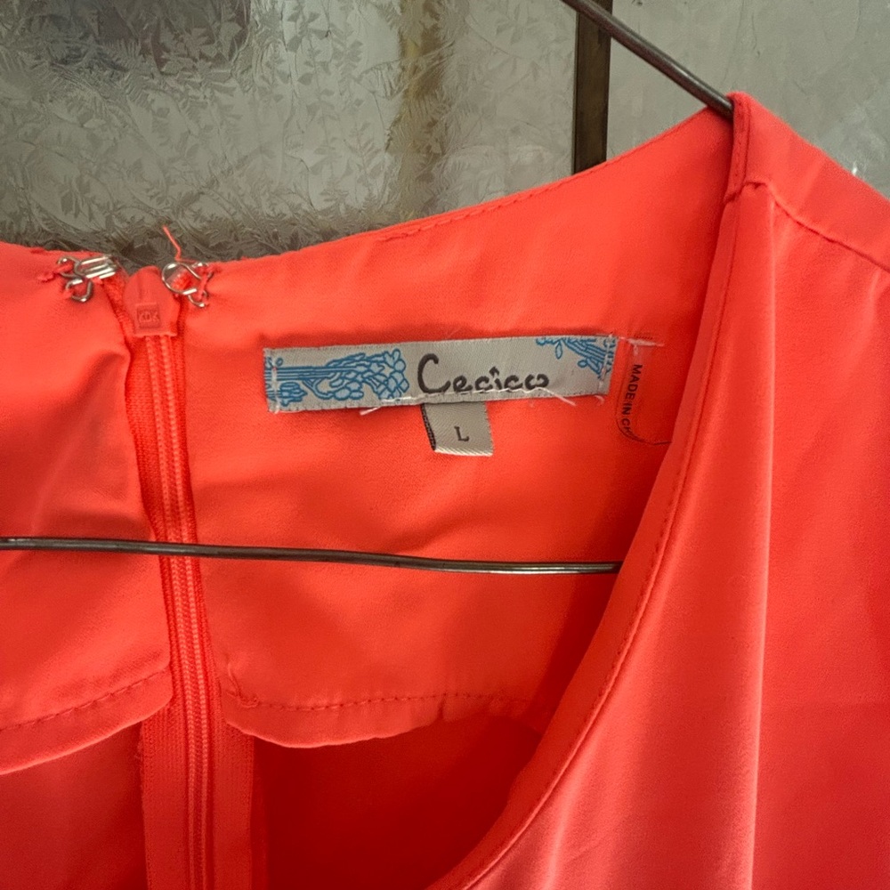 CECICO VIBRANT ORANGE ROMPER 18.5” PTP - Picture 4 of 8